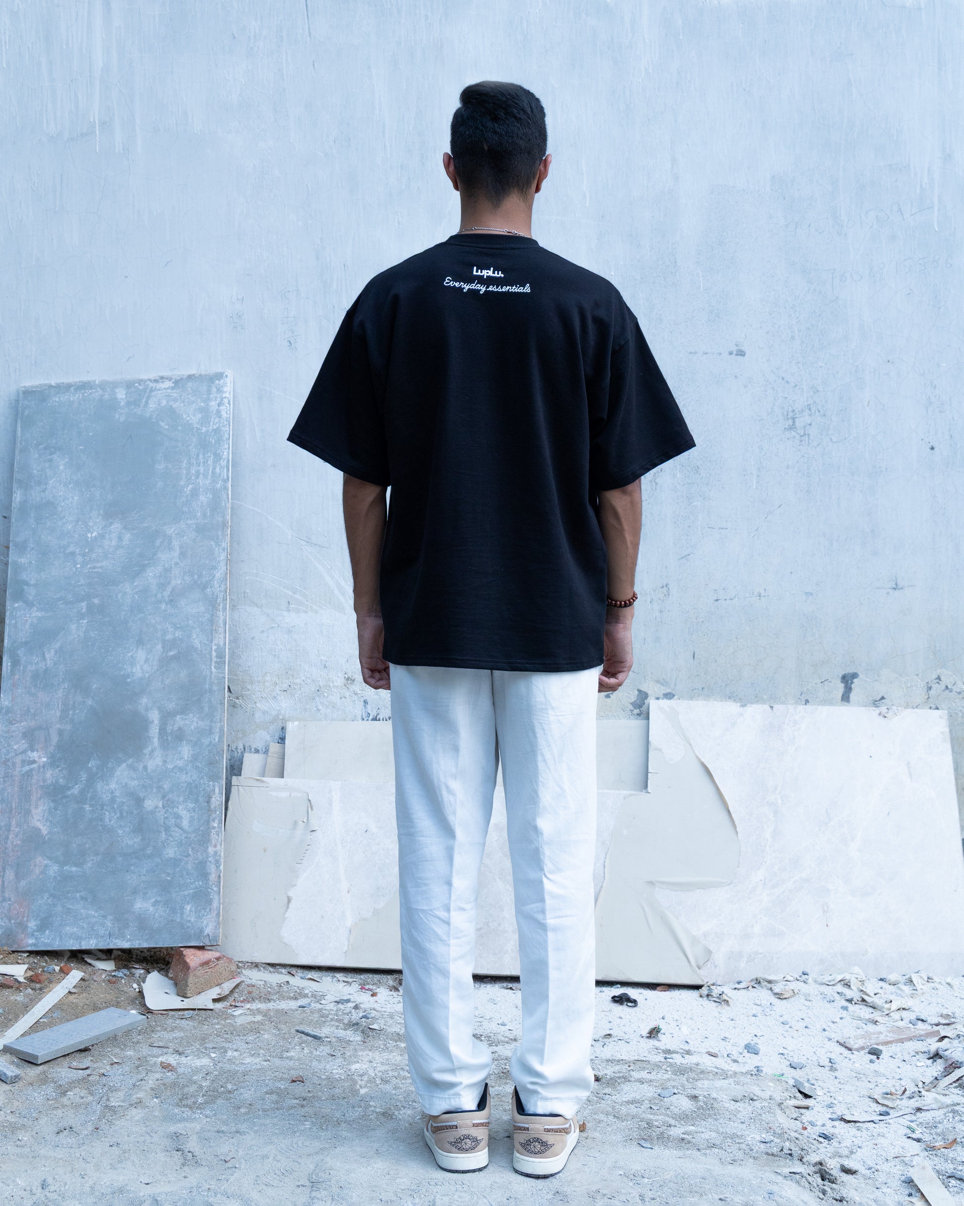 all day tee | black