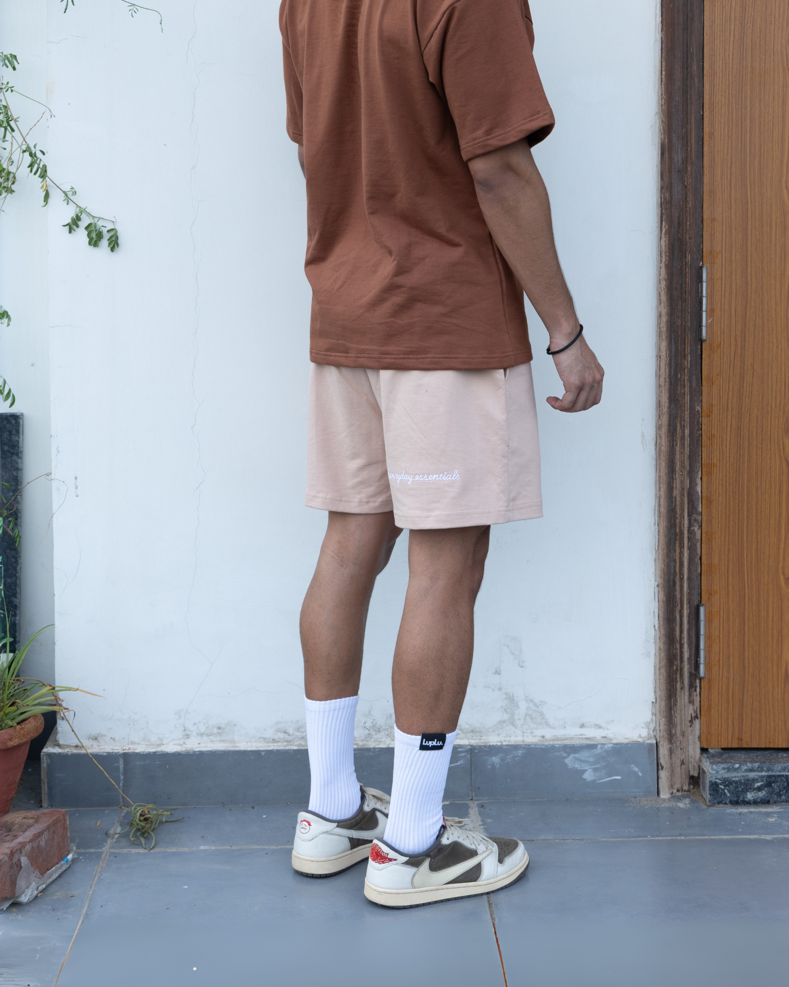 loop shorts | beige