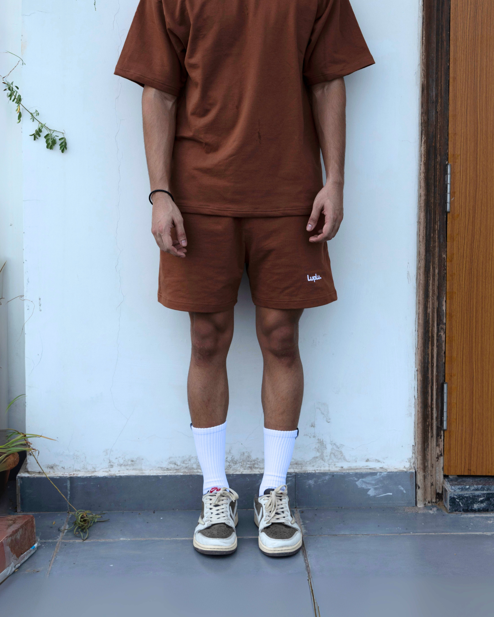 loop shorts | Brown